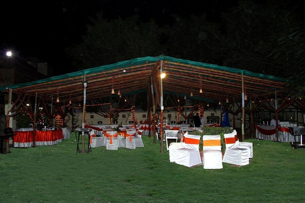 ホテルJaipur Darbar エクステリア 写真